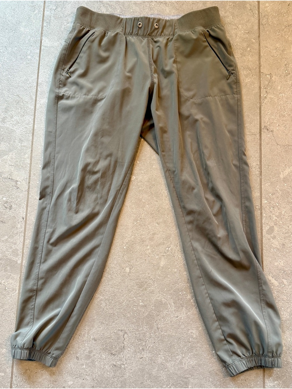 Calvin Klein Performance Quick Dry Olive Jogger Pants Size M